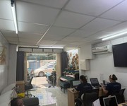 Nhà hxh đường lê văn sỹ  phường 1 quận tân bình cũ.