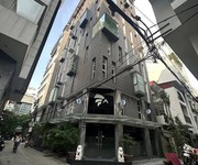 Đỗ quang - nguyễn thị định - 7 tầng thang máy, full thiết kế bên trong, gần phố, 7 chỗ vào nhà