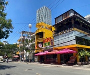 Bán lô đất góc - 2 mặt tiền đường paster, xương huân, nha trang giá bán : 85 tỷ   có thương lượng