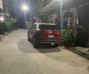 Rẻ rẻ.. 2 xe hơi chánh nhau.. bán đất tặng nhà 2 tầng trung tâm thị trấn nhà mới đẹp chưa qua đầu