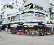 Góc 2 mặt tiền 7,9x17m đường 15 Phường Tân kiểng Q7. cổng chính chợ Tân Quy