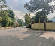 Nhà Phố Cực Lớn Góc 2 Mặt Tiền