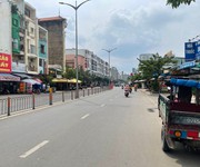 Mt tạ quang bửu   ngang 3.7 nở hậu 4m   dài 21.3m   62.2m  cn