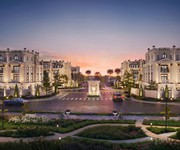 Dinh thự long biên golf villas - diện tích từ 218m - 545m2, 2 mặt tiền 15m, chân cầu trần hưng đạo