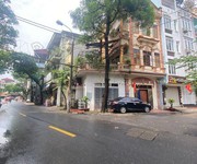 Đa sỹ   39m    5 tầng   mt 3.3m   13.5 tỷ   hà đông, hà nội