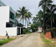 1 Bán lô đất vĩnh trung phường tây nha trang khánh hoà diện tích : 101,5m2 5,5m x 18,5m giá chỉ : 1 Bán lô đất vĩnh trung phường tây nha trang khánh hoà diện tích : 101,5m2 5,5m x 18,5m giá chỉ :