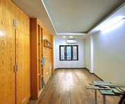 2 Nhà HOÀNG HOA THÁM   30m  x 5 tầng   Ngõ thông   3 ngủ   Ở/CHO THUÊ ĐỀU ĐẸP