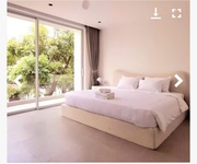 - tòa căn hộ 5,5 tầng, kiệt 6m thông, cách vài nhà ra châu thị vĩnh tế, khu phố ẩm thực 24/24h.