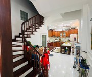 Bán nhà hoàng quốc việt   dt 40/45m, 6 tầng, 20m ra ô tô   giá 13.2 tỷ