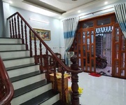 Nhà 3 tầng 85m, ngang 5m dài 17m, vuông vức,ngay nguyễn duy trinh hẻm xe tải