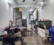 Bán Nhà Ngõ 122 Xuân Đỗ, Cự Khối, Long Biên 33m2, 5T giá 6,4 tỷ