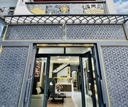 L1677 ⭐ sát chợ xóm mới gv, shr, lô góc, hxh, 2 tầng, 4.1x11m, 5.x tỷ