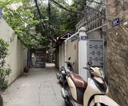 Tân mai, nhà đẹp, ngõ rộng, đủ nội thất, vài m ra ô tô tránh