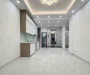 Phố xuân la, chưa đến 10 tỷ - 6 tầng thang máy, ô tô đỗ cổng, nội thất xịn xò.