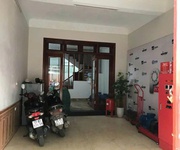 1 Mình đang cần cho thuê tầng 1 của căn biệt thự ở kđt văn phú.