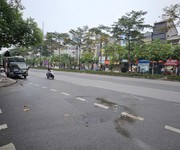 Bán nhà phố ngọc lâm long biên - 11 tỷ - 42m2 -  5 tầng - ô tô - kinh doanh full nội thất