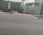 Hàng kín chưa lên sàn  mặt phố nguyễn văn giáp 300m, 1.5 tầng, mặt tiền 10m, 2.7 tỷ mỹ đình.