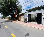 Chính chủ vỡ nợ cần thanh lý nhà cấp 4 mặt tiền gần bưu điện xã phong phú BC