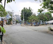 Bán nhà mặt tiền 133m  linh trung gần đh ngân hàng   giá tốt 15.2 tỷ, đoạn buôn bán sầm uất,