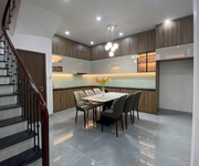 Bán nhà ngọc lâm   50m    4 tầng   5 ngủ   full nội thất