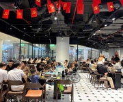 Chính chủ sang nhượng gấp   mặt bằng nhà hàng 3 mặt tiền -300m2  dưới chân chung cư hoàng huy