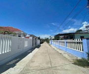 Lô đất nhà vườn hơn 200m2 - sẵn sổ