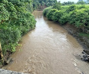 3 Muốn Mua Đất Bám Suối View Hồ Trị An Có Sẵn Nhà Ở Lô Này Đẹp Tới Mức Không Cần Sửa 3 Muốn Mua Đất Bám Suối View Hồ Trị An Có Sẵn Nhà Ở Lô Này Đẹp Tới Mức Không Cần Sửa