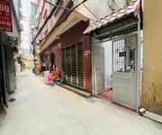 Nhà mới kính kooong- full nội thất  về ở đón tết ngay-trung tâm cầu giấy- gần phố - lô góc