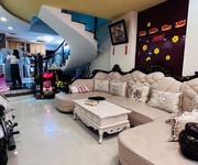 2 mặt tiền nguyễn thị tần - hẻm  xe hơi trong nhà cách quận 5 khoảng 400 mét , 5x25m chỉ nhỉnh 12 tỷ