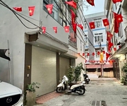 Bán nhà ngọc thuỵ, ngõ thông, ôtô đỗ cửa, chỉ 11.5 tỷ