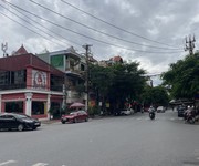 Bán nhà 4 tầng mặt đường Văn Cao, DT 90m2, giá bán 18,5 tỷ