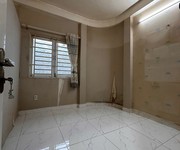 1 4 tầng - ngang hiếm 6m - quận 5 1 4 tầng - ngang hiếm 6m - quận 5