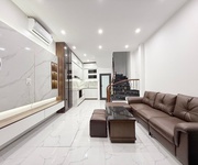 Bán nhà đội cấn dt 35m giá 11,5 tỷ lô góc 2 nhà ra phố,full nội thất