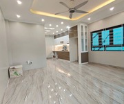 5 Cần bán căn góc 40m2 nhà 6 tầng, thang máy, ngõ 63/59 Đường Cổ Linh. Cách 200m ra hồ Ben 5 Cần bán căn góc 40m2 nhà 6 tầng, thang máy, ngõ 63/59 Đường Cổ Linh. Cách 200m ra hồ Ben