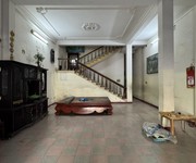 Bán nhà mặt tiền núi thành, 139m2, 3 tầng, dòng tiền 50 triệu/tháng, chỉ 25 tỷ