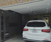 Bán nhà ngô gia tự long biên,oto vào nhà,lô góc,thang máy,nở hậu,42m