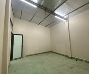 4 Chính chủ cho thuê kho 120m trần cao 6m ô tô ra vào thoải mái 4 Chính chủ cho thuê kho 120m trần cao 6m ô tô ra vào thoải mái