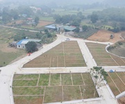 Bán đất 56 lô trung tâm Lạc Thuỷ, Hoà Bình   giá chỉ hơn 300 triệu, có lô view hồ cực đẹp