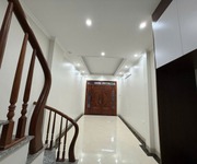 Cần bán 30m2 nhà 5 tầng ngõ 80/1 Hoa Lâm. Ngay gần chợ, trường học các cấp, siêu thị Big C