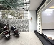 Nhà đường hoàng hoa thám quận phú nhuận phường 5 cũ.