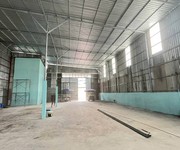  Cho thuê nhà kho 300m    đường Container Liên Chiểu   giá chỉ 16 triệu/tháng 