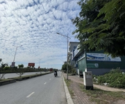 Bán nhà 4 tầng mặt đường Bùi Viện, gần Vinhomes marina, giá chỉ 6,95 tỷ