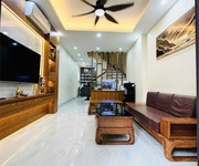 Bán nhà ngọc lâm, khu dân trí cao, 45m , 10.3 tỷ