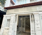 O1732  giảm 100tr  sát ngã 6 gò vấp, shr, 2 tầng, 5.5x7.3m, 4.x tỷ