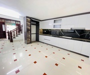 3 Hoàng mai giáp hai bà ô tô tránh kinh doanh lô góc nở hậu 3 Hoàng mai giáp hai bà ô tô tránh kinh doanh lô góc nở hậu