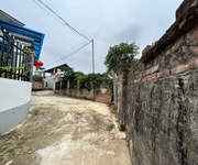 3 Chính chủ gửi em bán lô đất 118m làn 2 từ trục chính apphan vào 50m giá nhỉnh 2 tỉ chút ạ