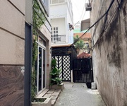 18/8b nhieu tứ phường 7 phú nhuận 3 lầu 4.8 tỉ