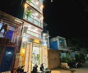 25tỷ8 thương lượng doanh thu 1tỷ7/năm    vị trí vàng