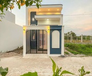 Có một căn nhà cấp 4 mới xây nằm sau văn miếu trấn biên, chỉ cách trung tâm biên hòa khoảng 10 phút