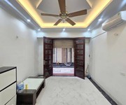 Bán nhà đường 8/3. 33m2. 5 tầng. mặt tiền 4.1m. giá 8 tỷ hai bà trưng hà nội